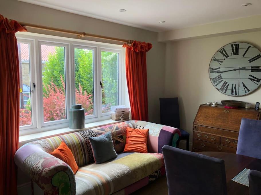 St Anthony'S, Bright Perkily Decorated 3 Bedroom House Ampleforth Esterno foto