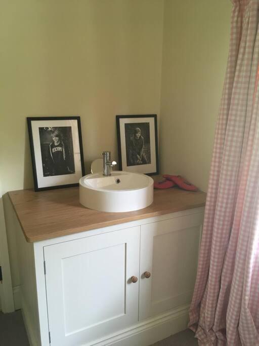 St Anthony'S, Bright Perkily Decorated 3 Bedroom House Ampleforth Esterno foto