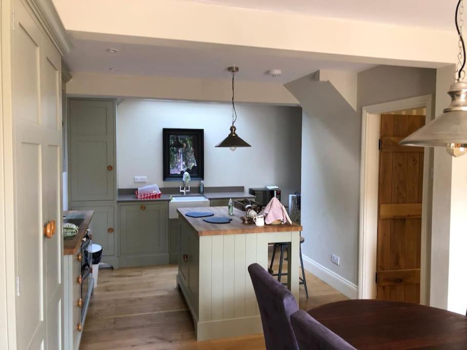 St Anthony'S, Bright Perkily Decorated 3 Bedroom House Ampleforth Esterno foto